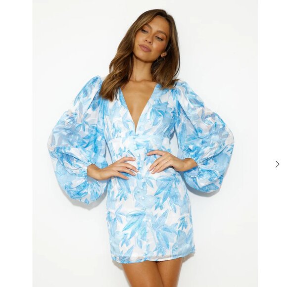 NEW with Tags! Floral Light Blue Gorgeous HelloMolly Dress - Picture 1 of 10